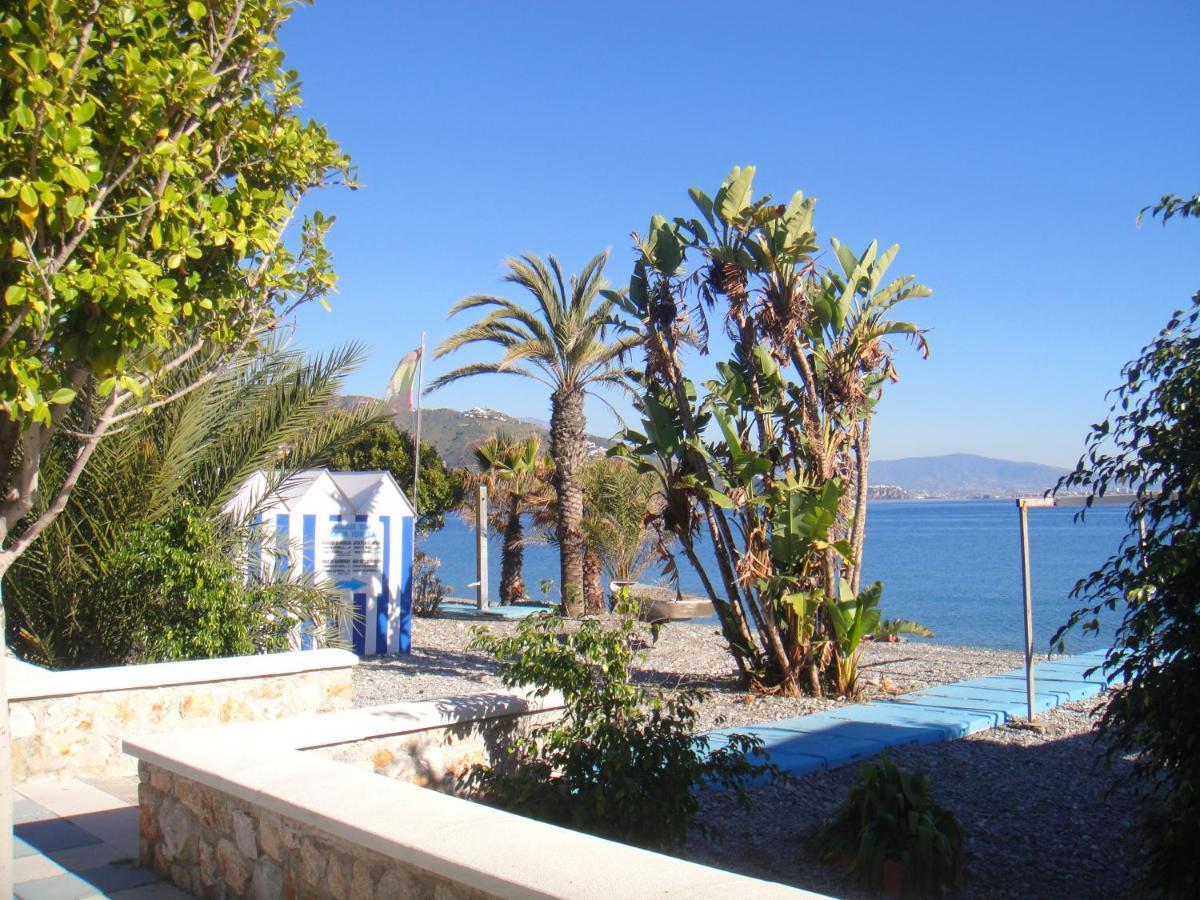 Rincon De Mar Apartment Almunecar Bagian luar foto
